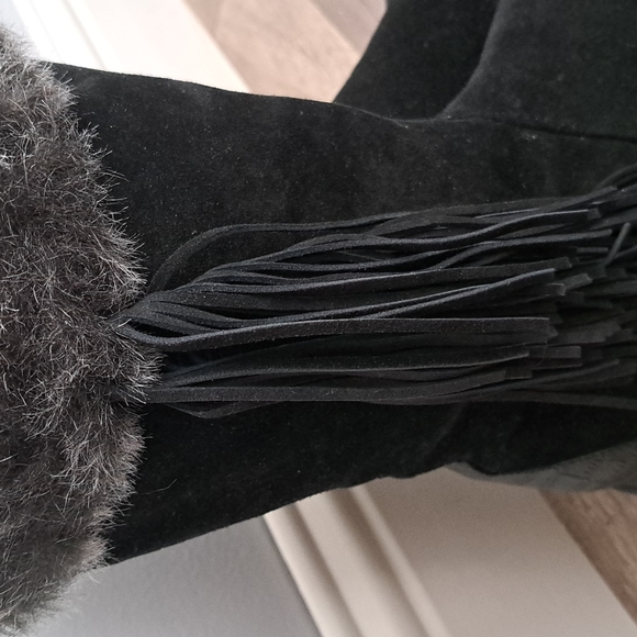 NEW! Sam Edelman suede boots with fringe detail - Picture 3 of 14
